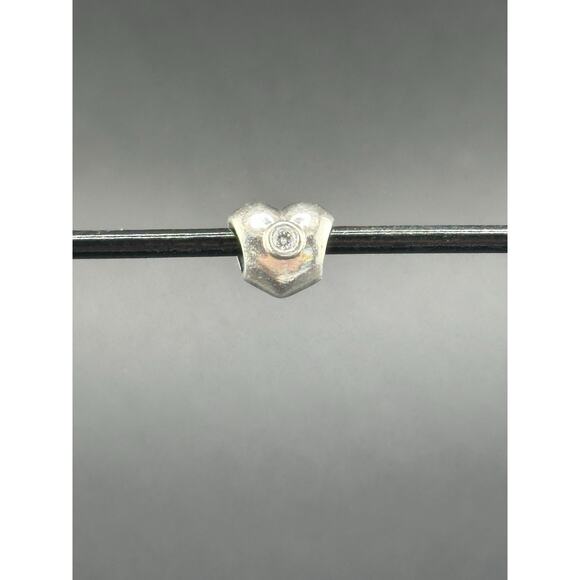 Pandora Sterling Silver Puffy Heart Charm Bead 790134CZ w/ Clear CZ - Picture 1 of 4